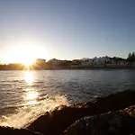 Marbella Banus Suites - Puerto Banus Marina Harbour Seafront Apartment
