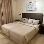 Beautiful Apartment In Vasari Puerto Banus