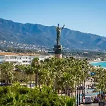 Lovely One Bedroom By The Beach In Puerto Banus