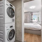 Lovely One Bedroom By The Beach In Puerto Banus