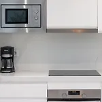 Front Line Beach Apartment 2 Bedr