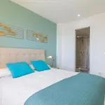 Front Line Beach Apartment 2 Bedr