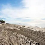 Alvarito Playa Marbella Front Beach Apartment