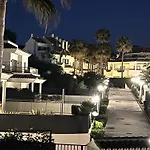 Stylish Townhouse In Beachfront Complex