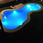 Lorcrimar 2, Puerto Banus