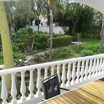 Chez Migs&Luci. Marbella. Milla de Oro. Golden Mille