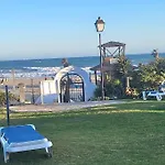 Casita Junto Al Mar En El Puerto De Cabopino