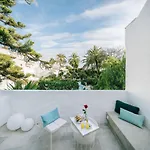 Puente Romano Beach Suites - Private Apartaments