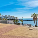 Soleado Atico Frente Al Mar En Puerto Banus