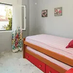 Lovely Apartment In Marbella With Wifi