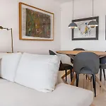 Beachfront Golden Mile Puento Romano Sea View Wifi