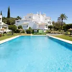 A Beautiful And Tranquil Apartment In The Heart Of Marbella