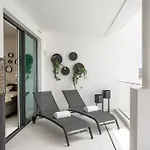 Luxury Apartment With Jacuzzi