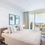 Luxury Apartment With Jacuzzi