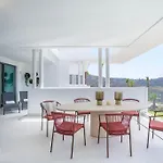 Luxury Apartment With Jacuzzi