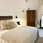 Golden Beach Oasis Of Peace - Eaw Homes