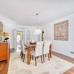 1102 Villa with pool ,lounge, BBQ ,direkt in Marbella