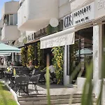 Marbella Real Seaside