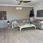 Duplex Penthouse Casa M3 Walking Distance Puerto Banus
