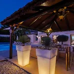 Marbella - Los Naranjos Golf Frontline Villa