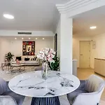 Molo Residences Boutique Apartments & Spa