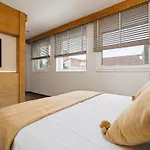 Villa Madrugada, Beachside Villa In Costabella