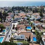 Villa Madrugada, Beachside Villa In Costabella