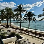Beachfront Bliss, On The Promenade - Eaw Homes