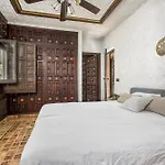 Vivi Homes - Villa Costabella Pool, Sauna, Garden & Beach