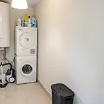 Spacious Apartment With 3 Pools & Gym