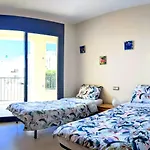 Spacious Apartment With 3 Pools & Gym