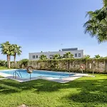 Vivi Homes - Casa Ferli Marbella Pool, Garden, Golf & Sea View