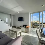 Skol 617 Beachfront Two-Bedrooms Duplex With Sea Views
