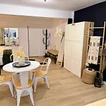 El Pisito Sand, A 700 Metros Del Casco Antiguo