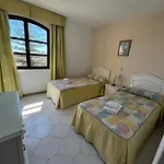 Apartamentos El Toro