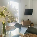 Increible Bajo Con Jardin Y Piscina - Puerto Banus