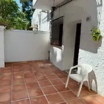 Apartamento Con Cocina Americana En Marbella Elvira