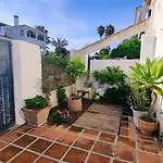 4 Bed House With Pool Walk To Puerto Banus Fast Internet