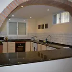 Villa Maxine