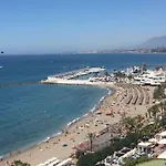 Bonito Apartamento En Marbella Primera Linea Playa