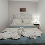 Charming Central Apt In Marbella
