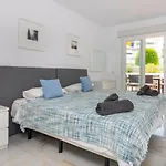 Luxury Two Bed Apartment In El Dorado, Puerto Banus