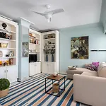 Genteel Home Parque Del Sol