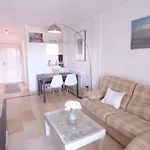 Jardines de Artola - EaW Homes