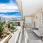 Bright Apartment In The Heart Of Puerto Banus