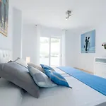Charming 2 Bedroom Trocadero Arena Area