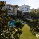 One And Lux - Marbella With Pool