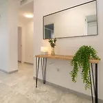 Whispering Palms Apartment