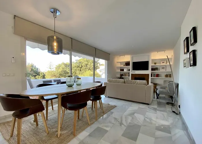 Luxury Apartm Brand Newswimming Poolgolf Beach