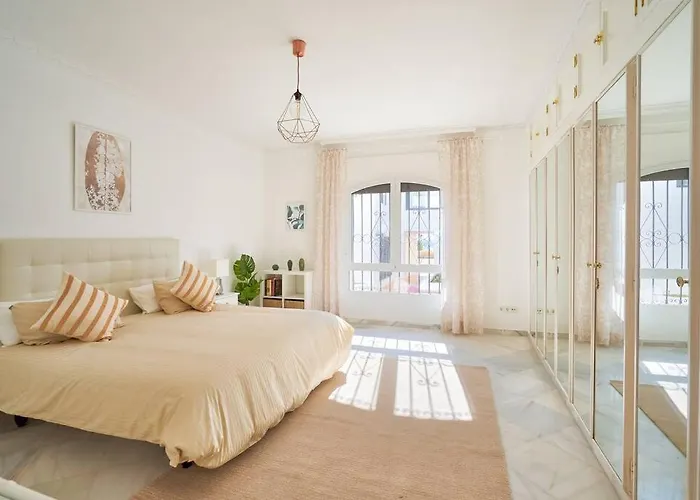 Precioso Apartamento En Playas De Duque-P Banus